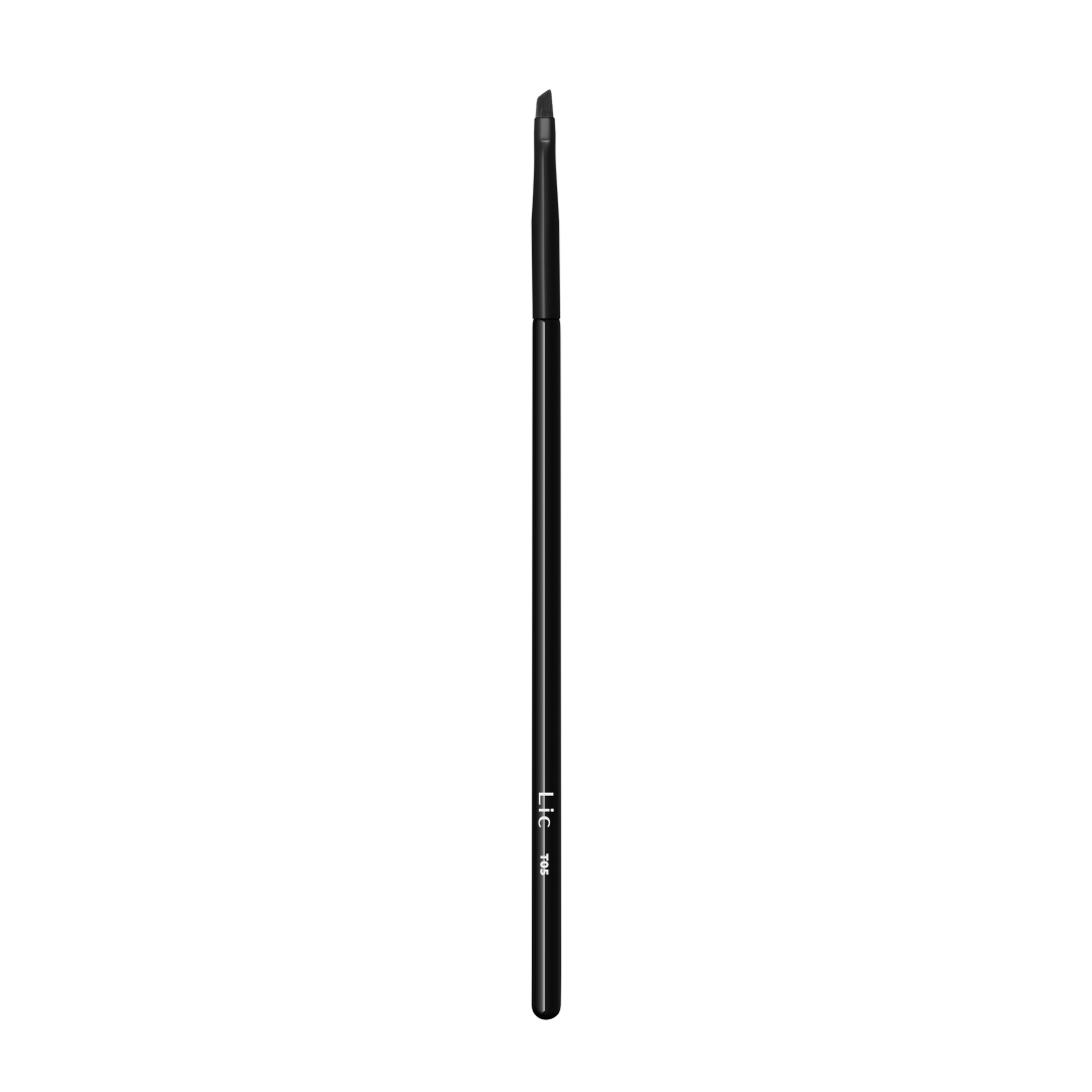 Angled Eyeliner Brush